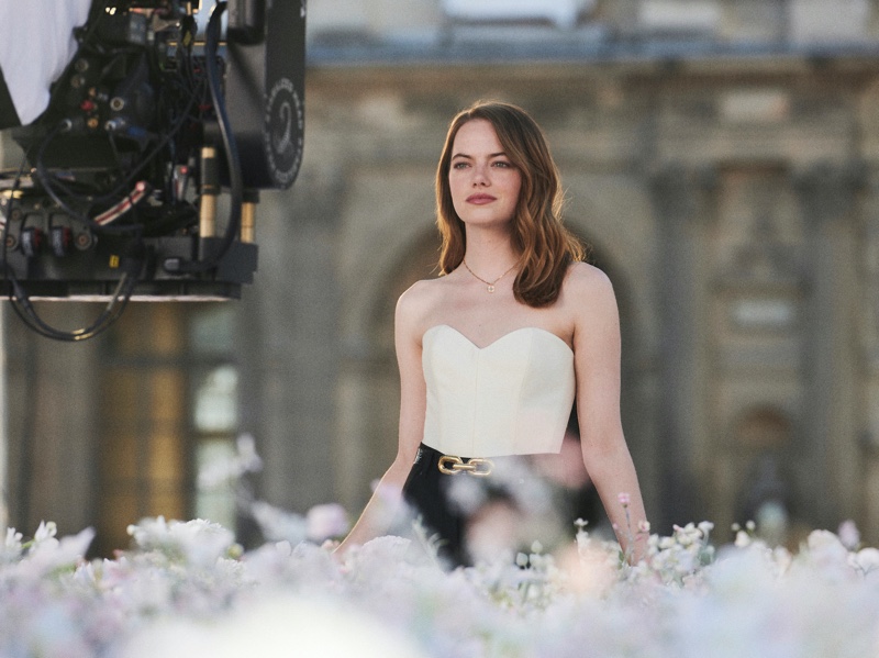 Emma Stone is the star of Louis Vuitton Cœur Battant fragrance