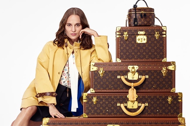 Alicia Vikander for Louis Vuitton Holiday 2020 Campaign - Tom +