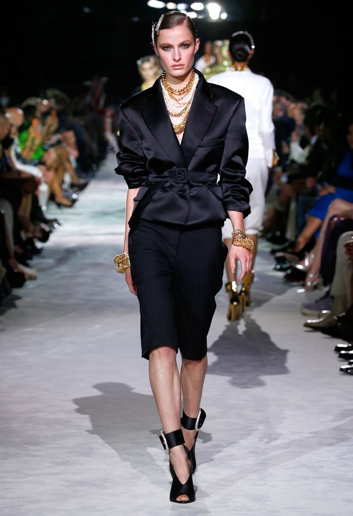 Tom Ford: Tom Ford Presents Its New Spring/Summer 2022 Collection -  Luxferity