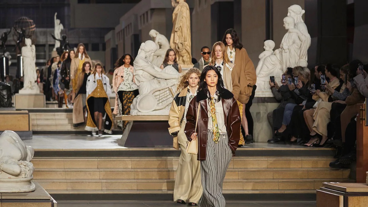 Louis Vuitton Spring 2022 Women's collectionFashionela