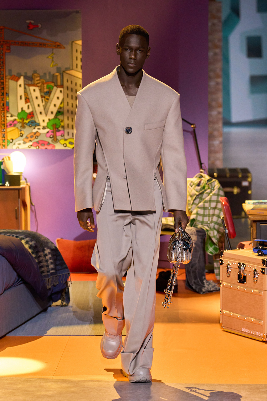 Louis Vuitton Fall 2023 Menswear collectionFashionela