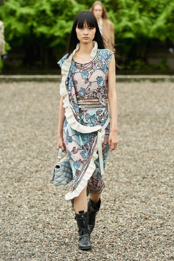 Inside Louis Vuitton's Cruise 2024 Show on Isola Bella