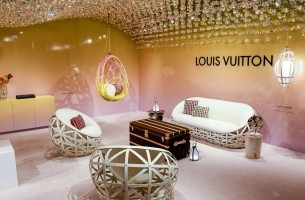 LVMH - Louis Vuitton inaugurated its new store in Seoul, South Korea on  October 30th. Perched high on prestigious Cheongdam-dong avenue in the  Gangnam district, the store marks a spectacular collaboration with